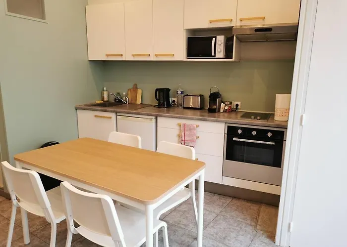 4 Personnes Equipe En Centre-ville Apartman Rouen